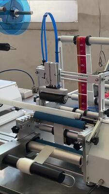 Semi-automatic round bottle labeling machine CH-311 for beer and wine, glass bottle and plastic bottle round tube labeling machine